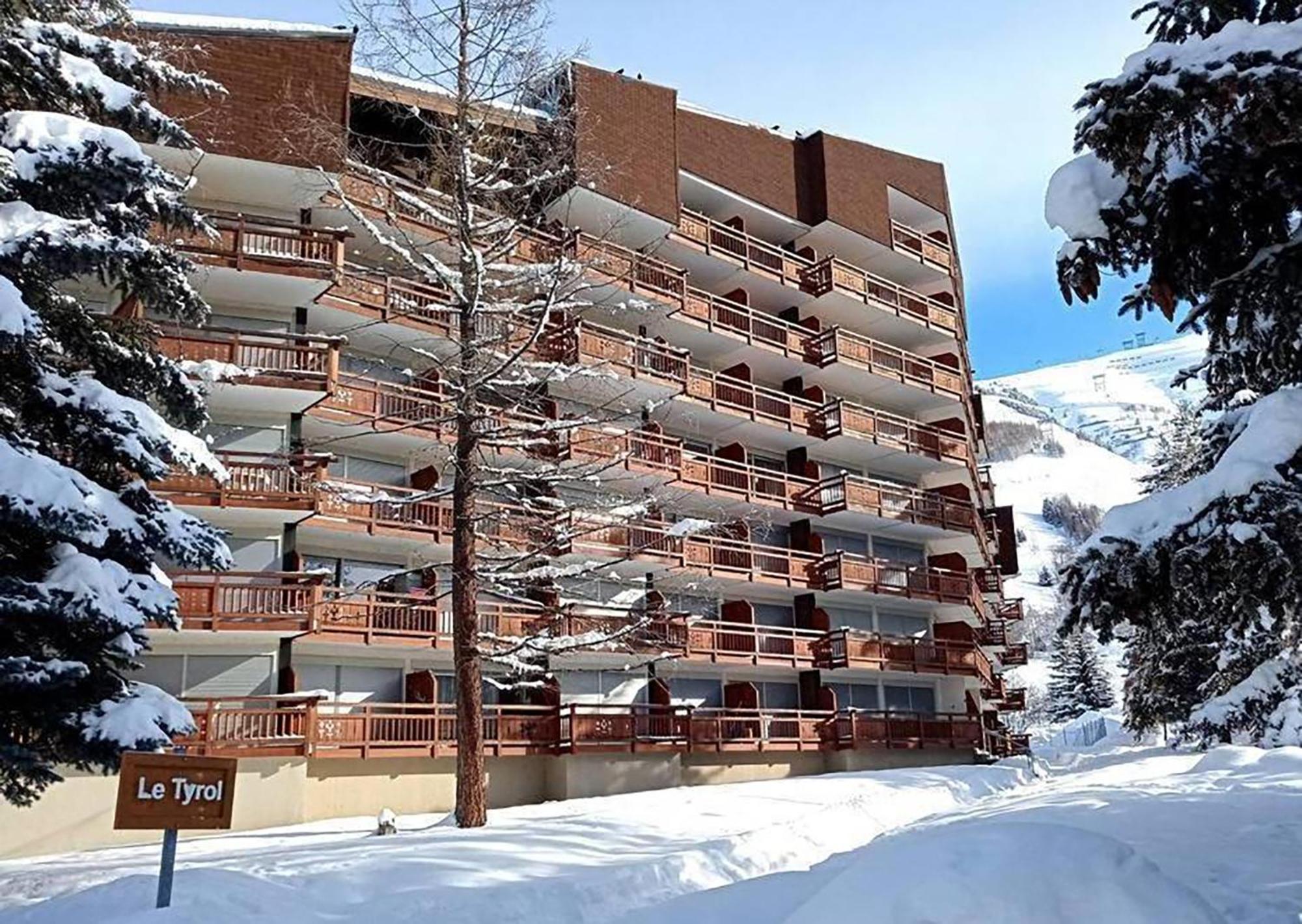 Studio De 32 M2 Pour 3 Personnes Pied Des Pistes Лес дьо Алпс Екстериор снимка
